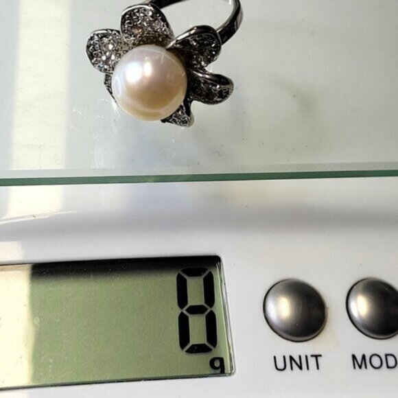 Genuine Off White Pinkish Pearl and Swaroski Flower Ring Size 7.5 - Picture 11 of 12